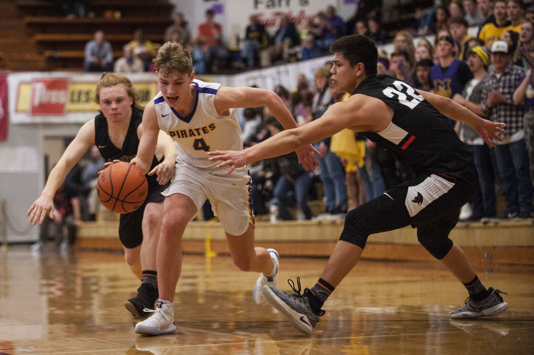Marshfield Boys Vs. Gladstone